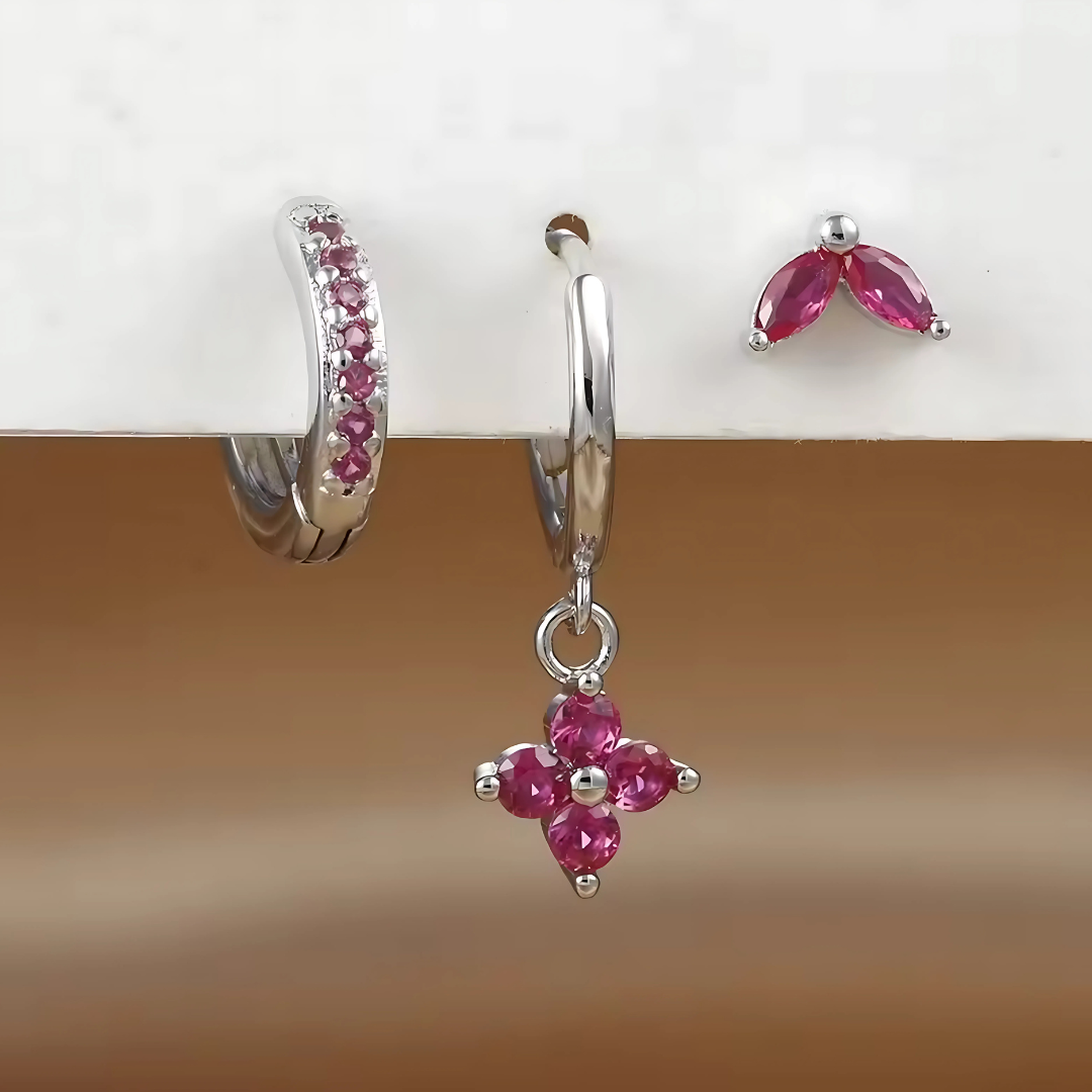 Ensemble Ohrringe und Piercings – Vielseitigkeit und subtile Brillanz