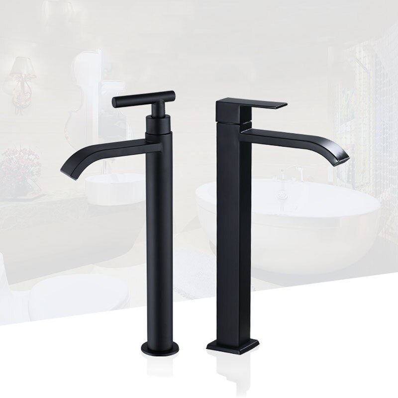 Høyt Servantkran – Elegant Matt Svart Finish