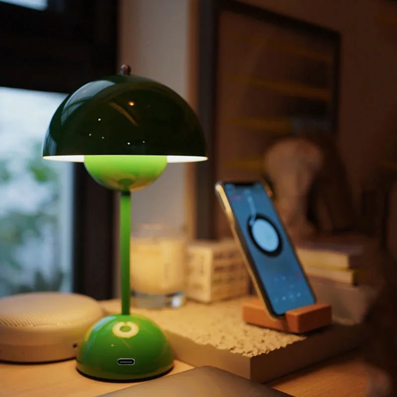 Draagbare Tafellamp – Modern Design en Mobiele Verlichting