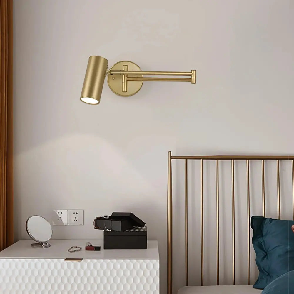 Regulowana lampa ścienna w nowoczesnym stylu - elegancja i wszechstronność