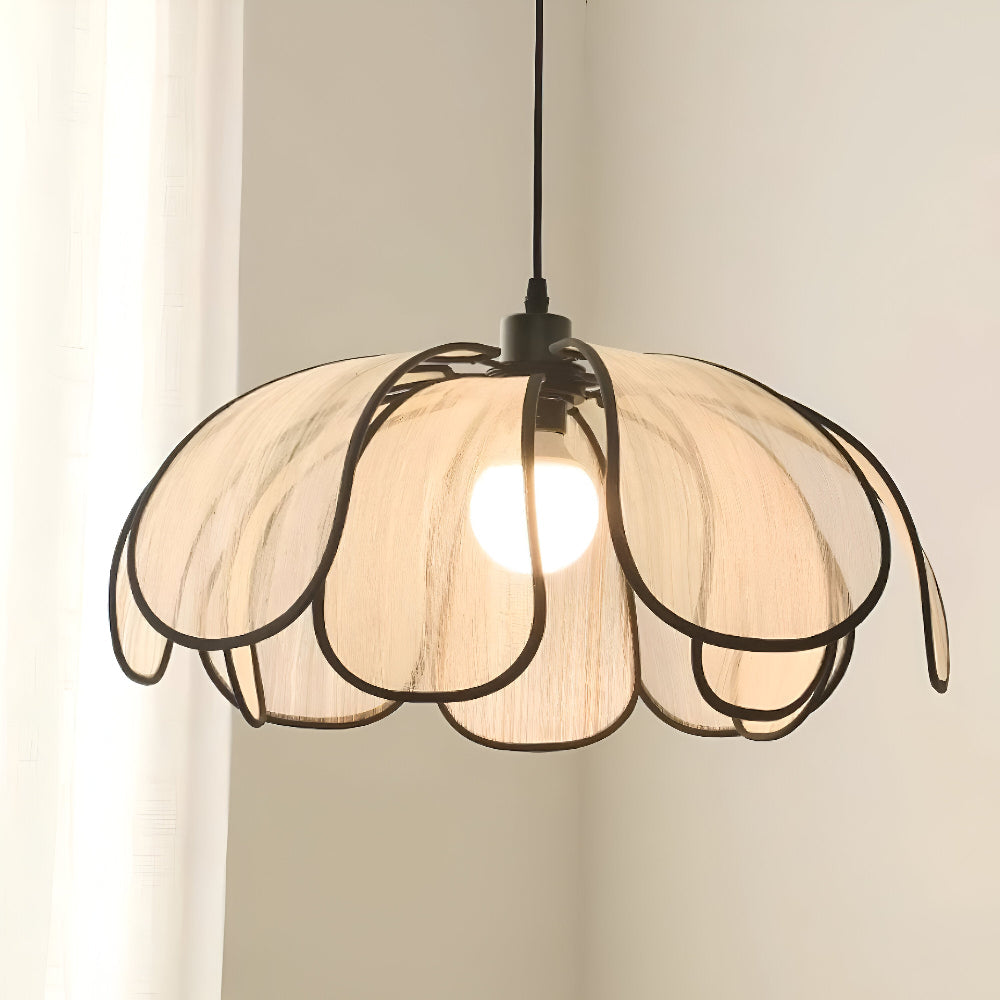 Elegante lampada a sospensione in vimini naturale - Decorazione naturale e illuminazione armoniosa
