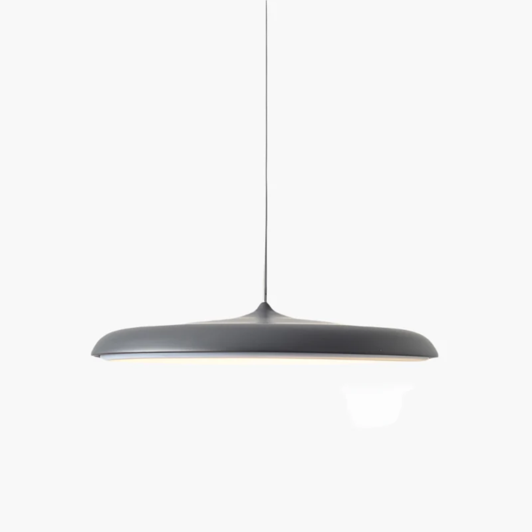 Skandinavisk oppheng – Minimalistisk eleganse for ditt interiør
