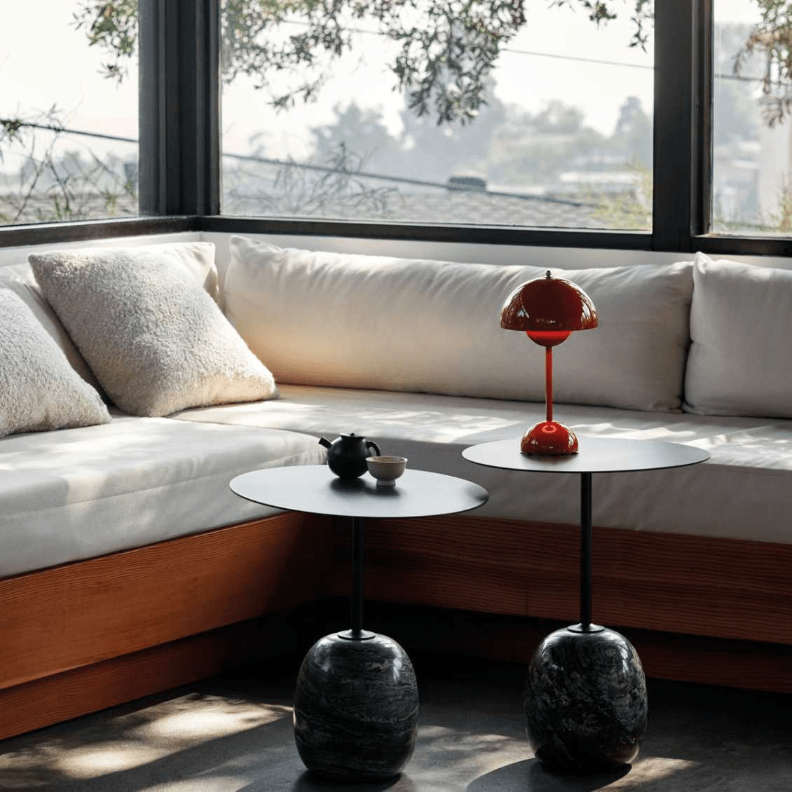 Kontor LED-lampe – Moderne enkelhet og funksjonalitet