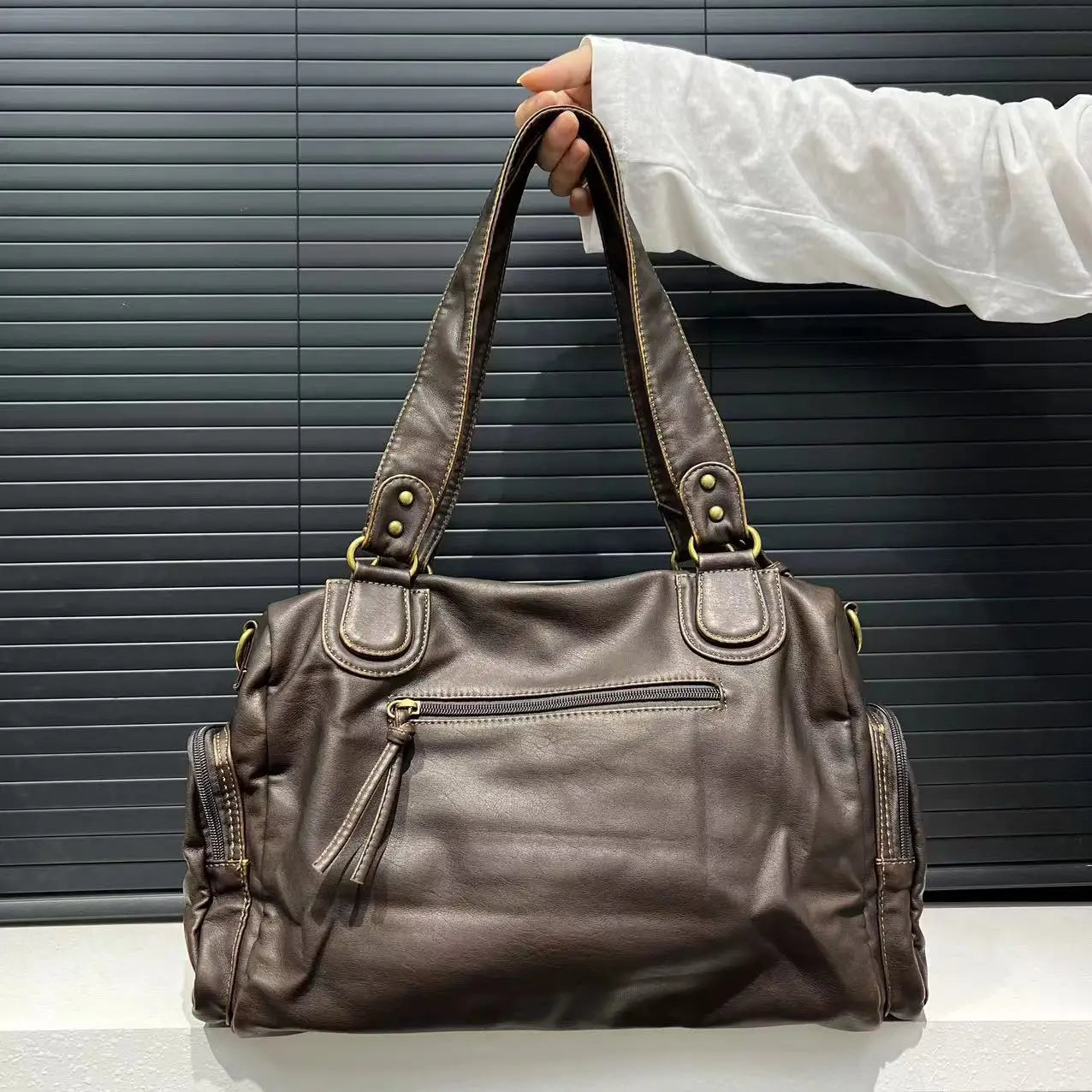 Clara | Sac À Main Rétro En Bandoulière – Élégance Intemporelle Et Style Vintage