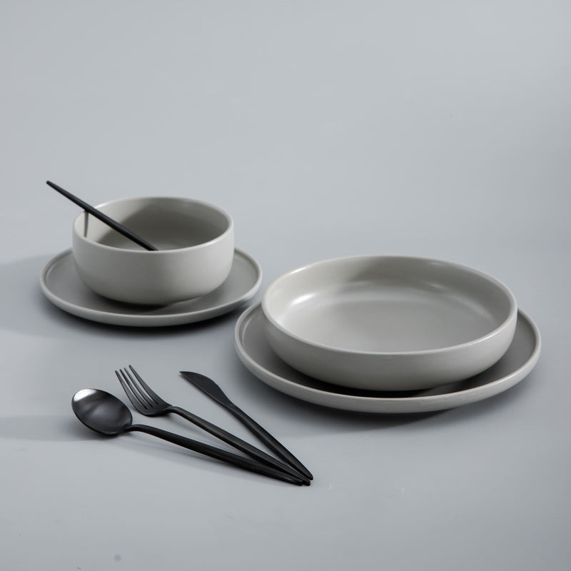 Bestickset – Ren och funktionell stil 