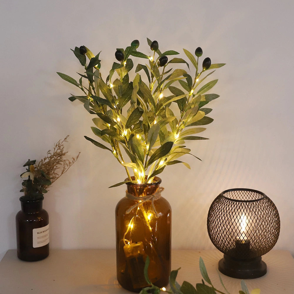 קישוט LED מואר – אווירה חמה ואלגנטית 