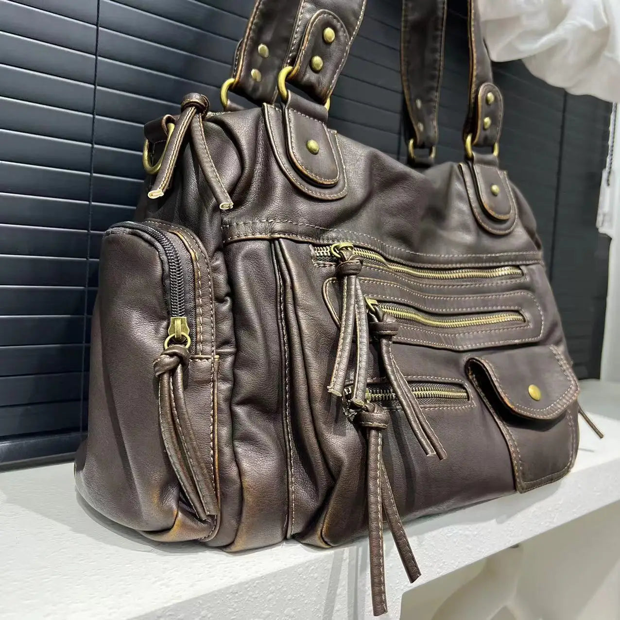 Clara | Sac À Main Rétro En Bandoulière – Élégance Intemporelle Et Style Vintage