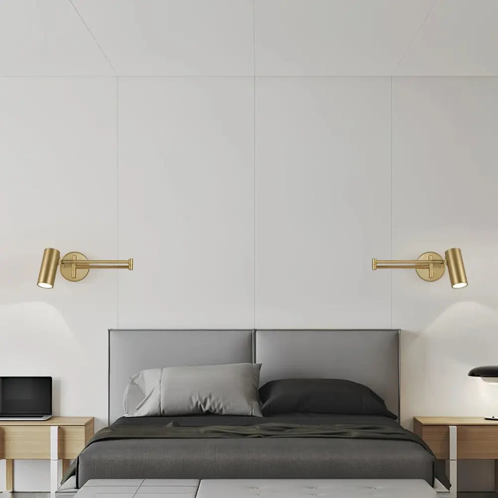 Justerbar vegglampe i moderne stil - eleganse og allsidighet