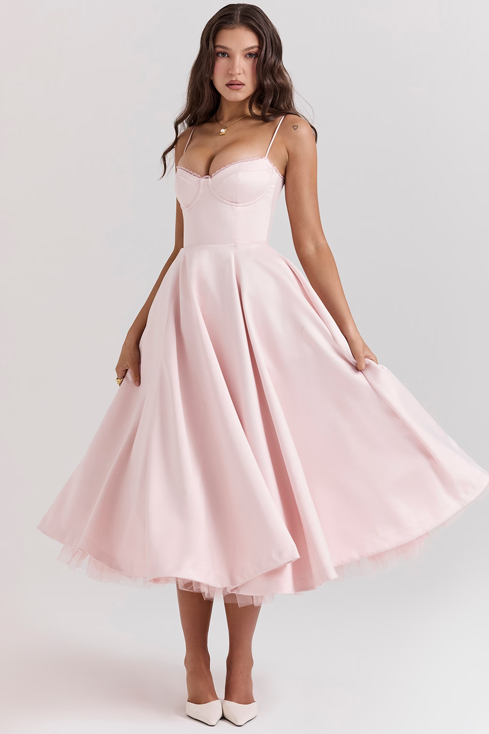 Lory | Rochie Midi cu Bretele – Glamour Clasic și Ușurință 