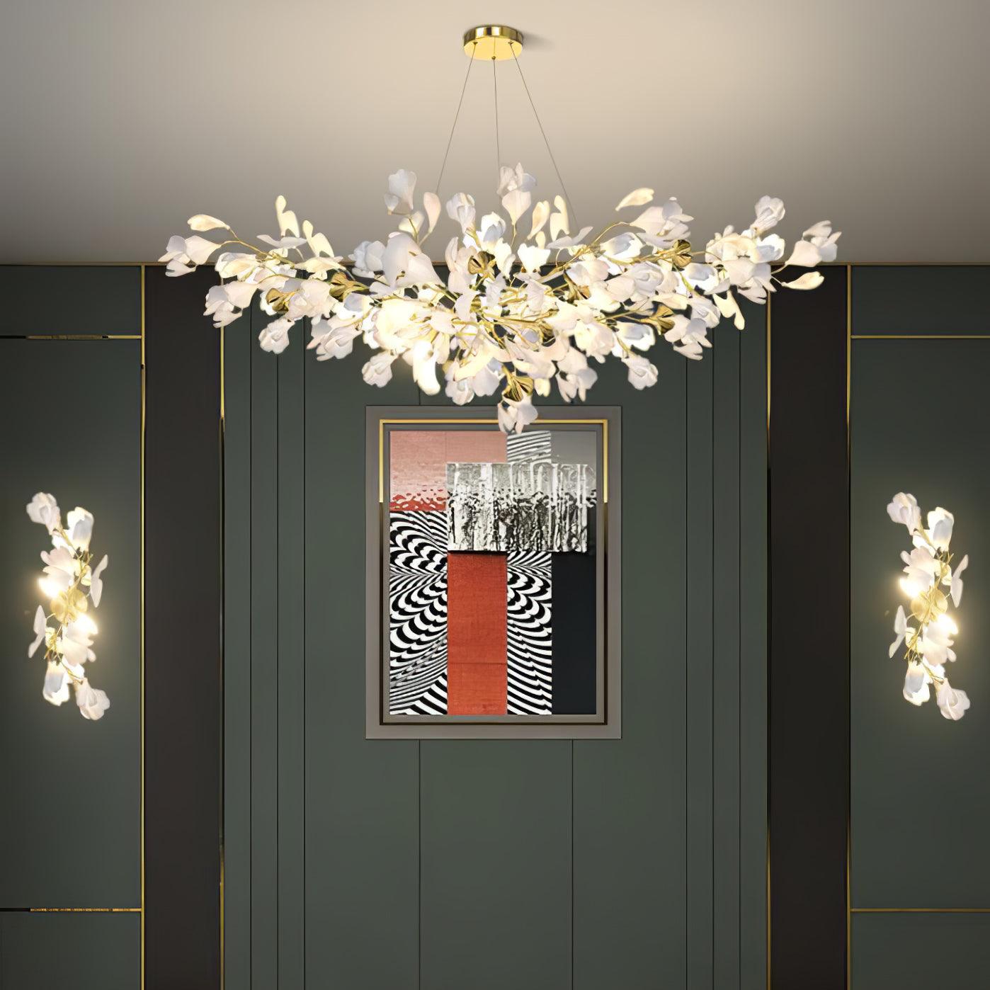 Lampada da parete floreale - Eleganza dorata e luce morbida