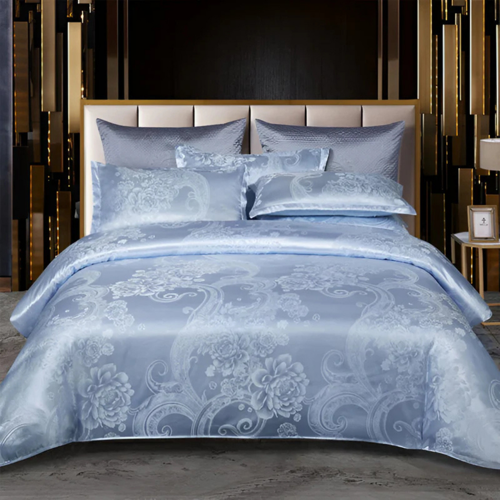 Satin Bettwäsche – Florale Eleganz und absoluter Komfort 