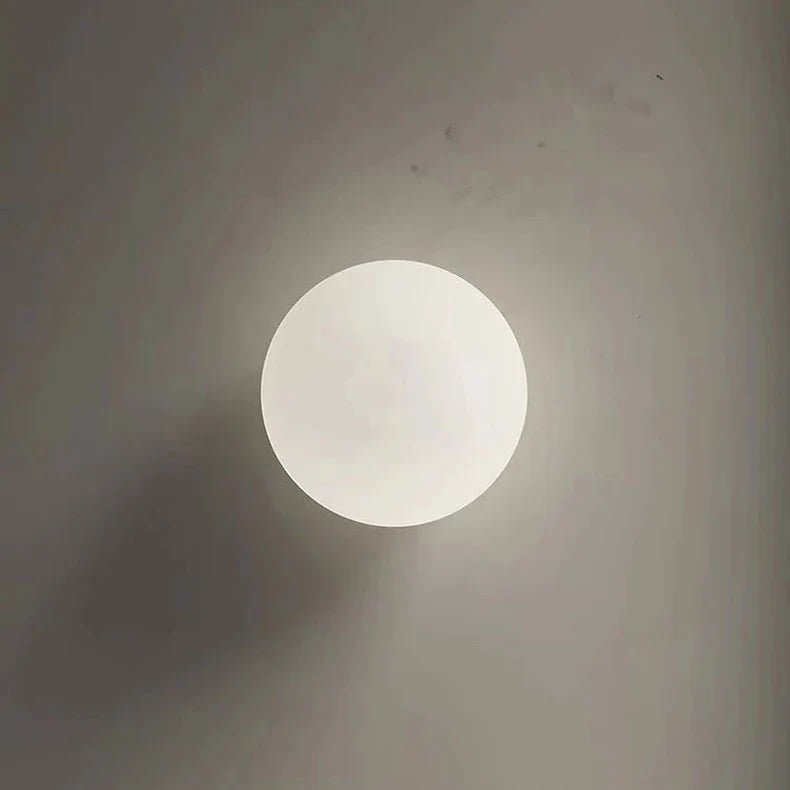 Lampa Ścienna Okrągła – Czysty i Nowoczesny Blask 