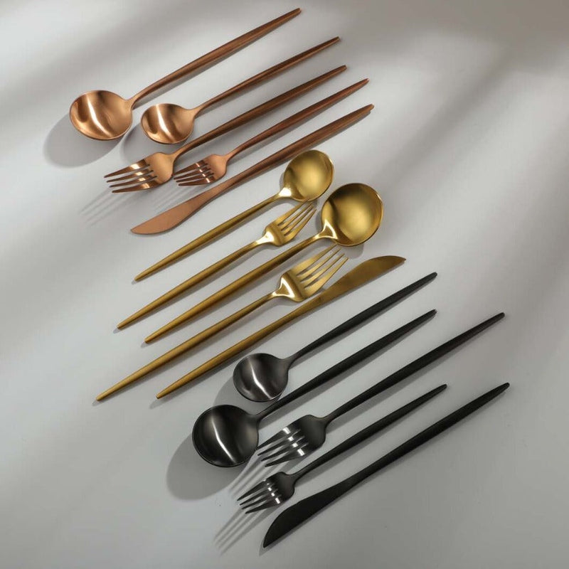 Bestickset – Ren och funktionell stil 