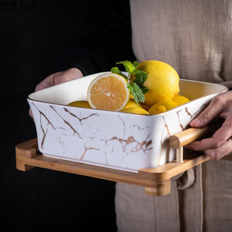 Europeisk serveringsskål med sokkel - eleganse og raffinert presentasjon