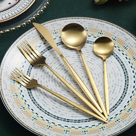 Bestickset – Ren och funktionell stil 